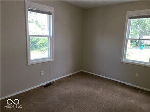 5838 Rosslyn Ave in Indianapolis, IN - Building Photo - Building Photo