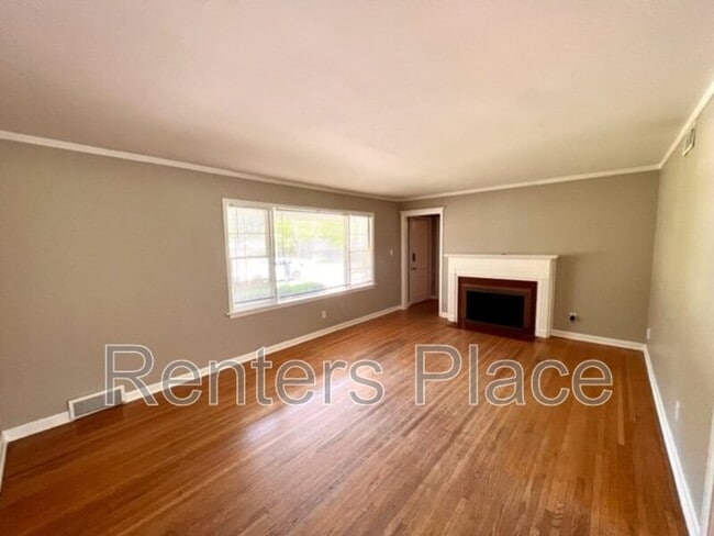 3315 S Lewis Ave in Tulsa, OK - Building Photo - Building Photo