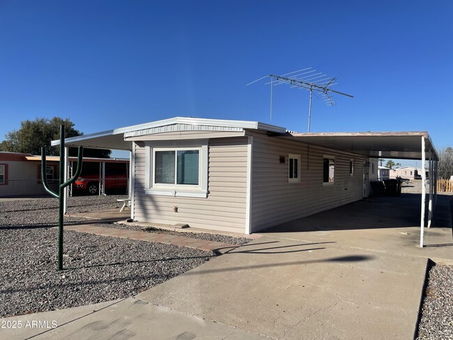 3722 N South Dakota Ave in Florence, AZ - Building Photo - Building Photo