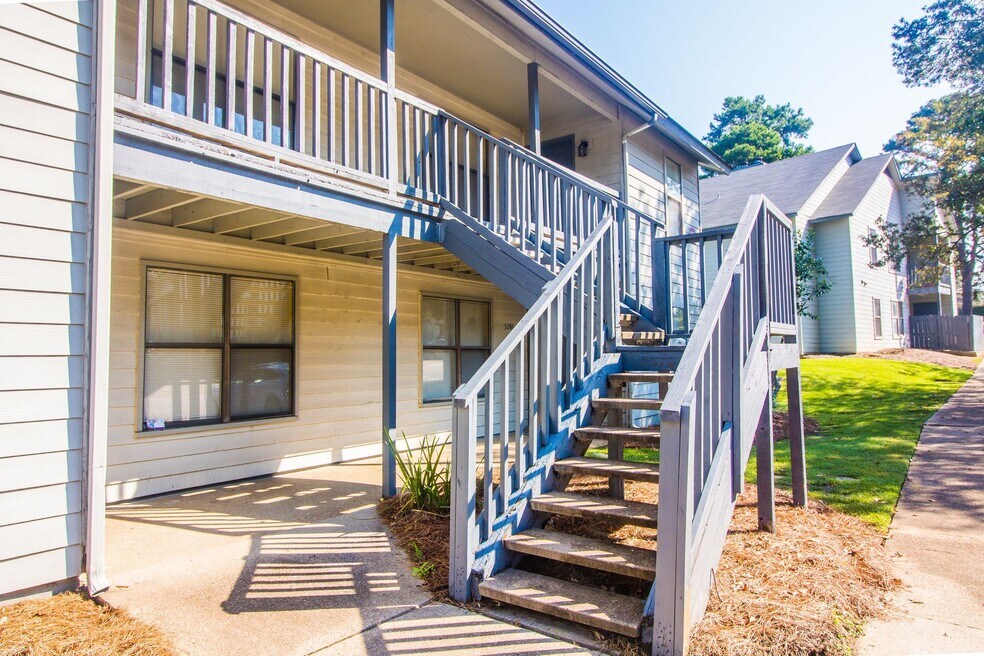 The Pointe of Ridgeland Apartments Ridgeland, MS Apartments For Rent