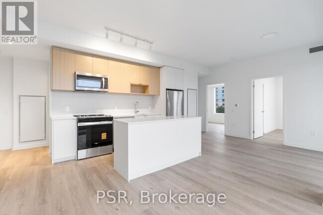 4365 Bloor St W in Toronto, ON - Building Photo - Building Photo