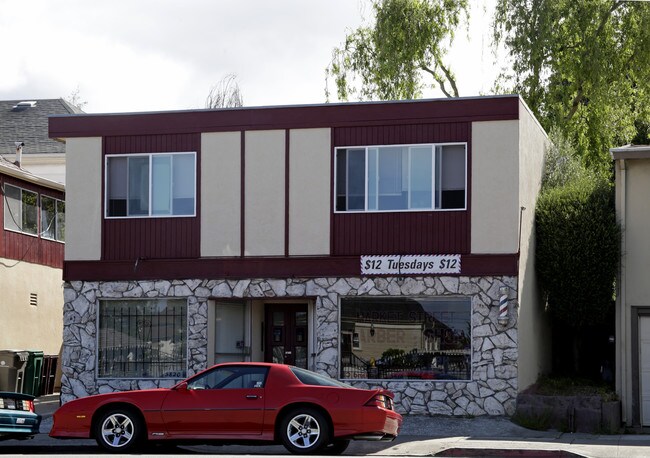 901 59th St in Oakland, CA - Foto de edificio - Building Photo