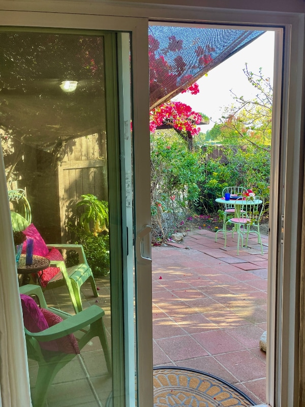 1421 Riverview Dr in Fallbrook, CA - Foto de edificio - Building Photo