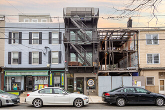 415 Monmouth St in Jersey City, NJ - Building Photo - Building Photo