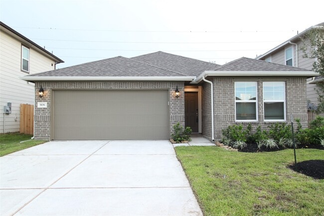 property at 906 Pismo Ln