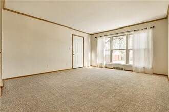 205 Tullahoma Dr in Edmond, OK - Building Photo - Building Photo