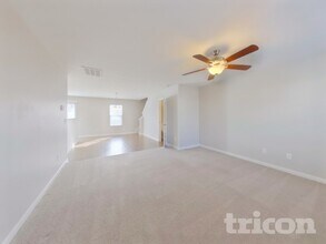 1700 Allegheny Dr in Gastonia, NC - Foto de edificio - Building Photo