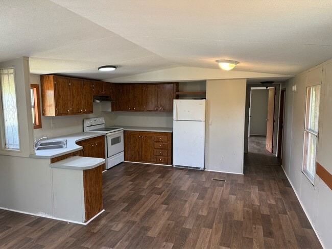 6037 Friendship Rd in Pontotoc, MS - Building Photo - Building Photo