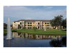 2402 Courtney Meadows Ct in Tampa, FL - Building Photo - Building Photo