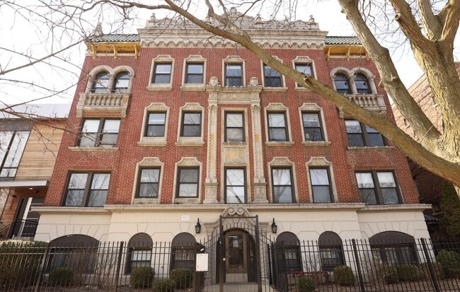 property at 1742 N Humboldt Blvd