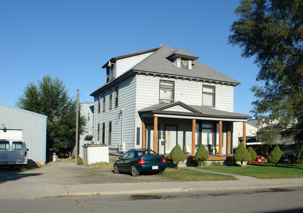 133 N Stone St in Spokane, WA - Building Photo