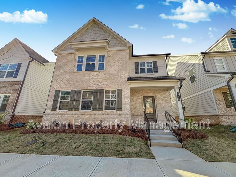 312 Fraley Dr in Woodstock, GA - Building Photo