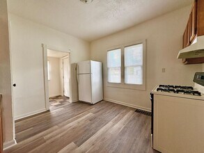 529 S Bendix Dr in South Bend, IN - Building Photo - Building Photo