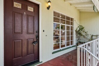 135 Anza Way in San Bruno, CA - Building Photo - Building Photo