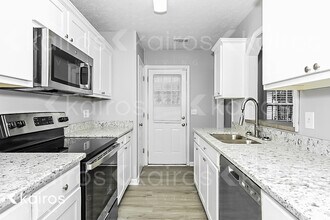 6914 Aldora Dr in Columbus, GA - Building Photo - Building Photo