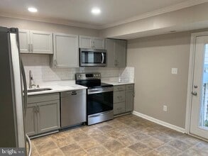 5242 Magnolia Pl in Fredericksburg, VA - Building Photo - Building Photo