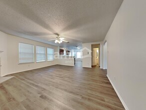 163 Southlake Dr in Rockwall, TX - Foto de edificio - Building Photo