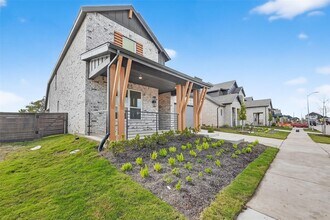 3238 Kindred Wy in Richmond, TX - Building Photo - Building Photo