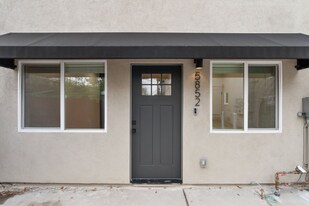 5852 Colfax Ave, Unit 5852 in Los Angeles, CA - Building Photo