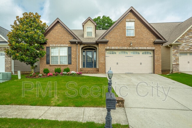 property at 6628 Kenton Ridge Cir