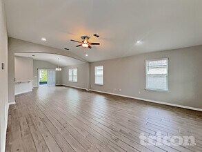 606 Northside Dr S in Jacksonville, FL - Building Photo - Building Photo