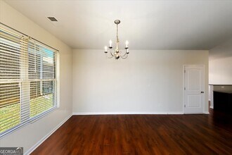 541 Tulip Ln in Mcdonough, GA - Building Photo - Building Photo