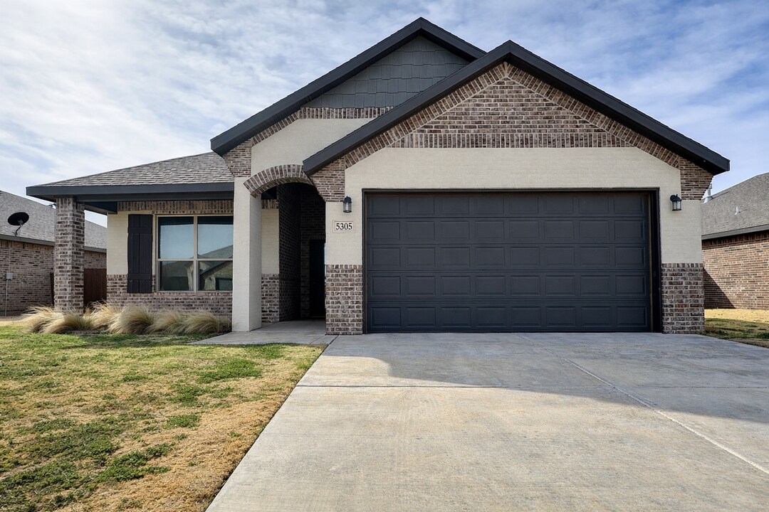 5305 Kemper Ave in Lubbock, TX - Building Photo