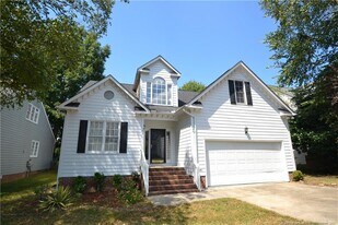 1921 Spanish Bay Ct in Raleigh, NC - Building Photo