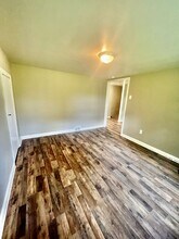 1718 Pierce St-Unit -2 in Aliquippa, PA - Building Photo - Building Photo