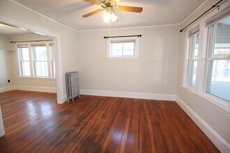 63 Foster St in Arlington, MA - Building Photo - Building Photo