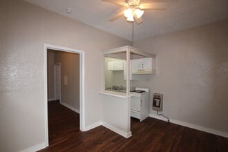 1010 Bennett Ave in Tyler, TX - Building Photo - Building Photo