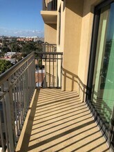 4242 NW 2nd St in Miami, FL - Building Photo - Building Photo