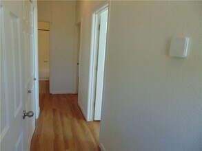 2513 ALLRED -A Dr in Austin, TX - Building Photo - Building Photo