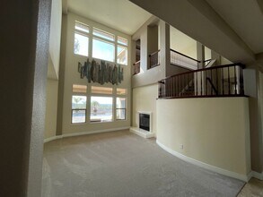 429 Fuente Pl in Lincoln, CA - Building Photo - Building Photo