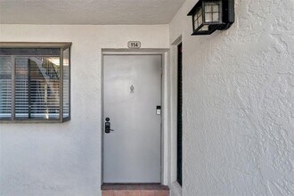 2051 Skimmer Ct in Clearwater, FL - Building Photo - Building Photo