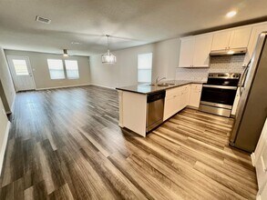 1906 Fieldfare in New Braunfels, TX - Building Photo - Building Photo