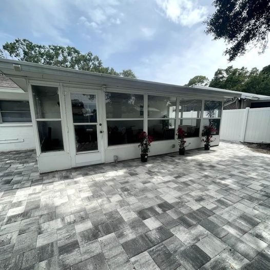 2869 Yorktown St in Sarasota, FL - Foto de edificio - Building Photo
