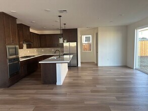 5481 Dunnigan Hls Ln in Antioch, CA - Building Photo - Building Photo