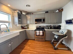 558 Mallard Ln in Deerfield, IL - Building Photo - Building Photo