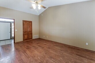 2600 Amy Ct in Moore, OK - Building Photo - Building Photo