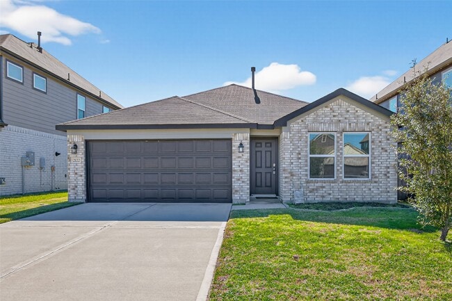 property at 2122 Artic Loon Dr