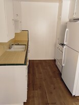 2239 N Catalina St in Burbank, CA - Building Photo