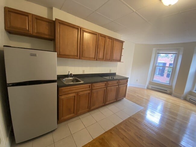 70 Pinckney St, Unit 3T in Boston, MA - Foto de edificio - Building Photo