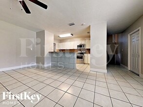 1315 NE 203rd St in Miami, FL - Building Photo - Building Photo