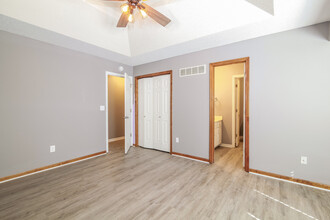 8523 NE 107th Terrace in Kansas City, MO - Building Photo - Building Photo