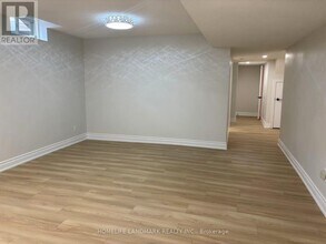 28 Lugano Crescent in Markham, ON - Building Photo - Building Photo