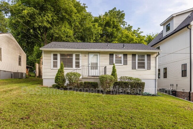 property at 916 Douglas Ave