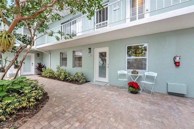 683 12th Ave S in Naples, FL - Building Photo - Building Photo