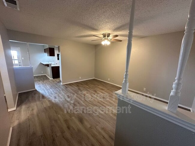 property at 1116 N Nolan River Rd