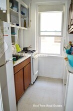 15 Egremont Rd, Unit 1 in Boston, MA - Foto de edificio - Building Photo